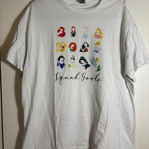 Disney Princess‎ Squad White T-shirt Size XL